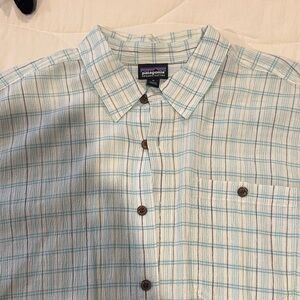Patagonia Organic Cotton Men's Blue Plaid Button up Shirt NWOT
